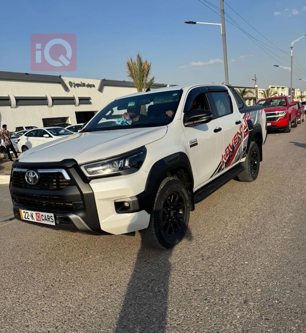 تويوتا هايلوكس